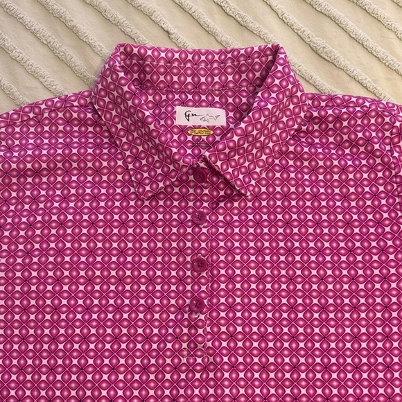Greg Norman Collection Pink Patterned Women's Top. Size SP - Picture 2 of 6
